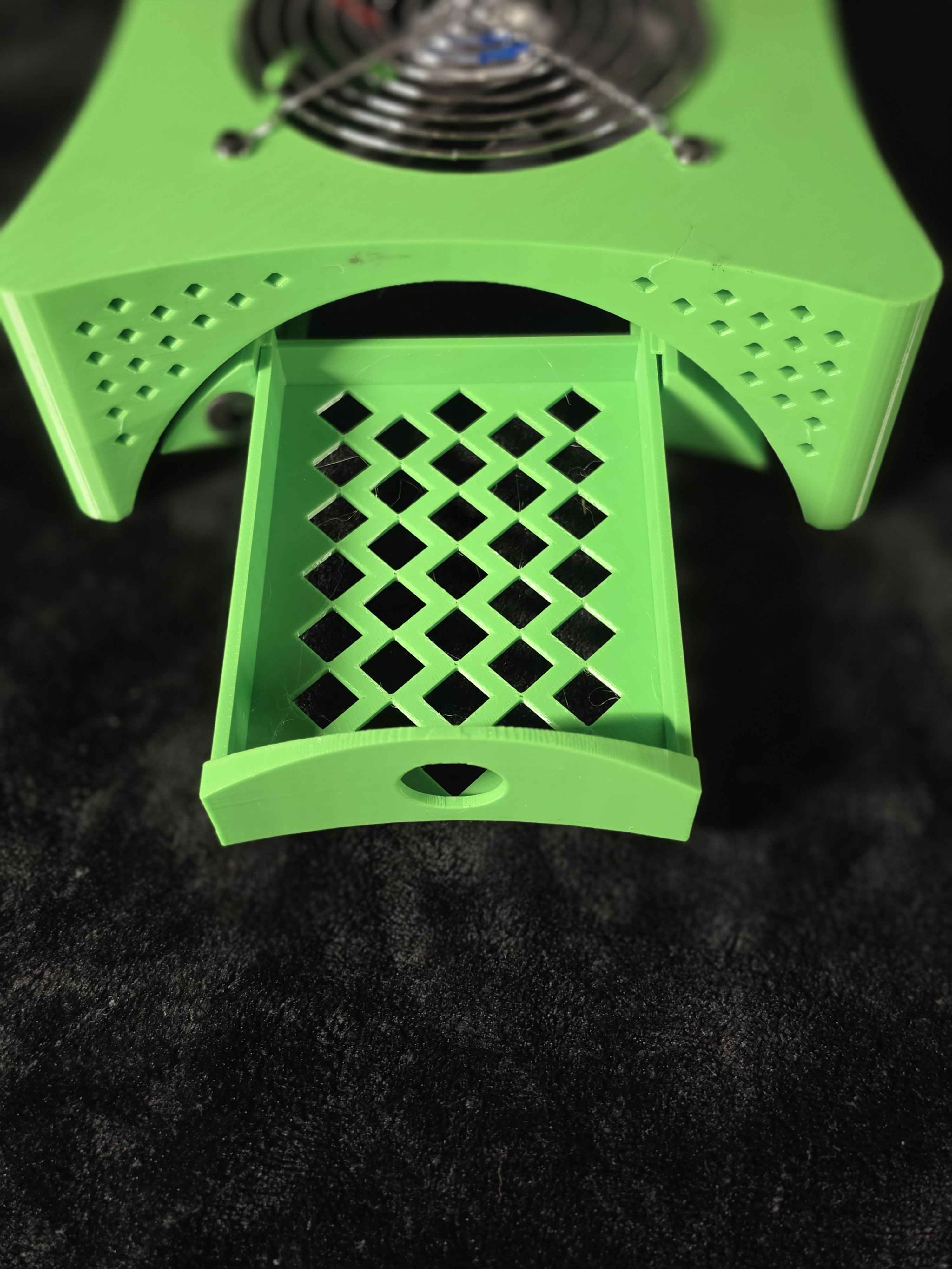 Trackside AirFlow Helmet Stand