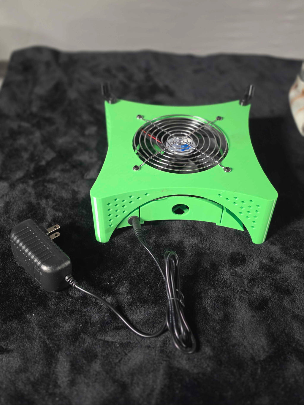Trackside AirFlow Helmet Stand